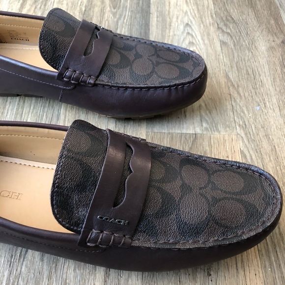 Coach size 10-D shoes - Picture 1 of 2